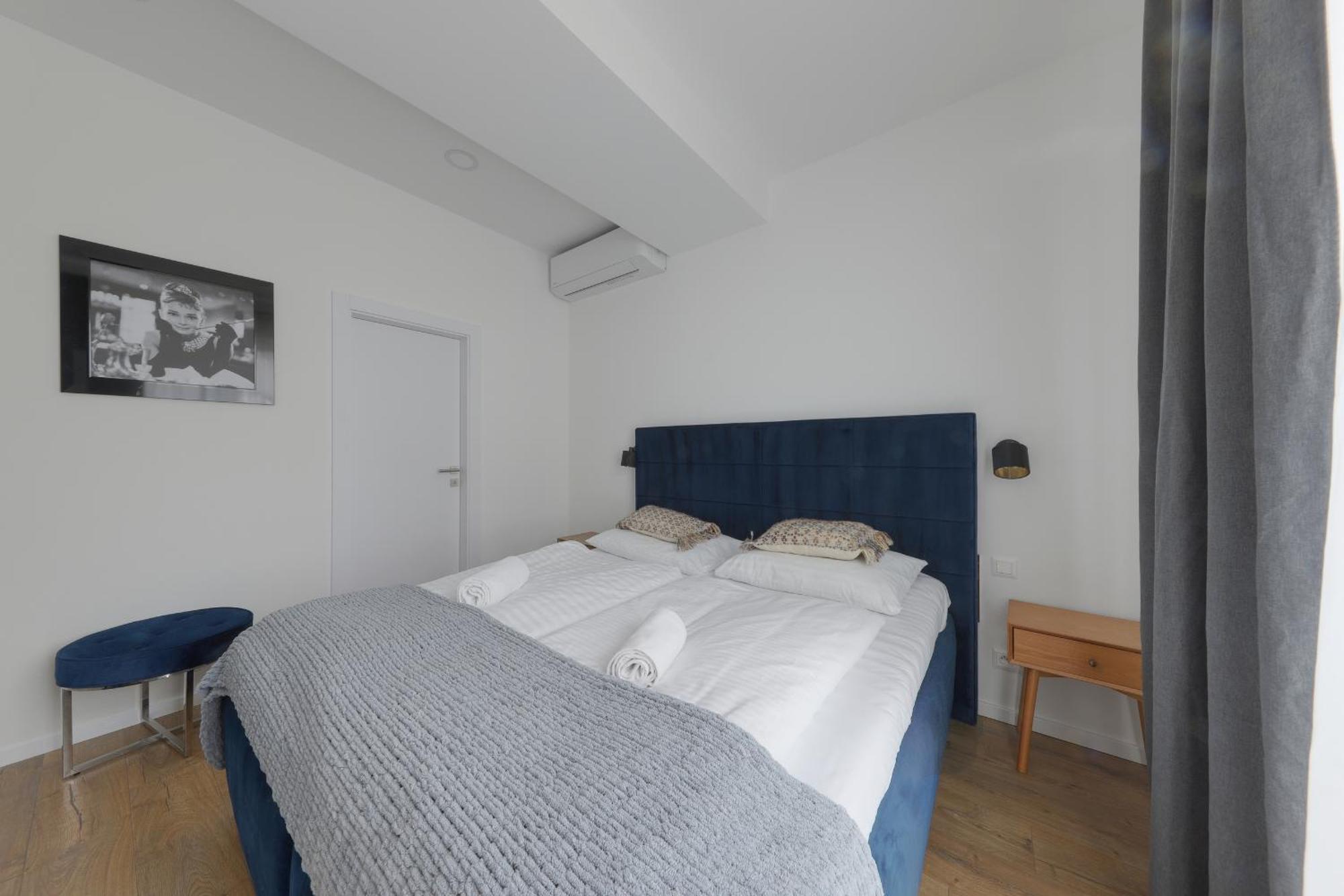 Shone Apartment Old Town 2 Bedroom Bratislava Eksteriør bilde