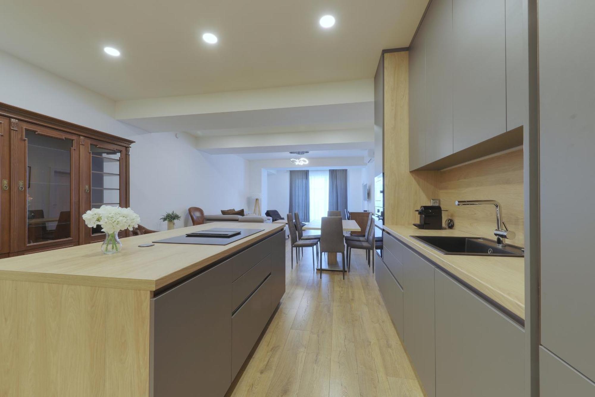 Shone Apartment Old Town 2 Bedroom Bratislava Eksteriør bilde